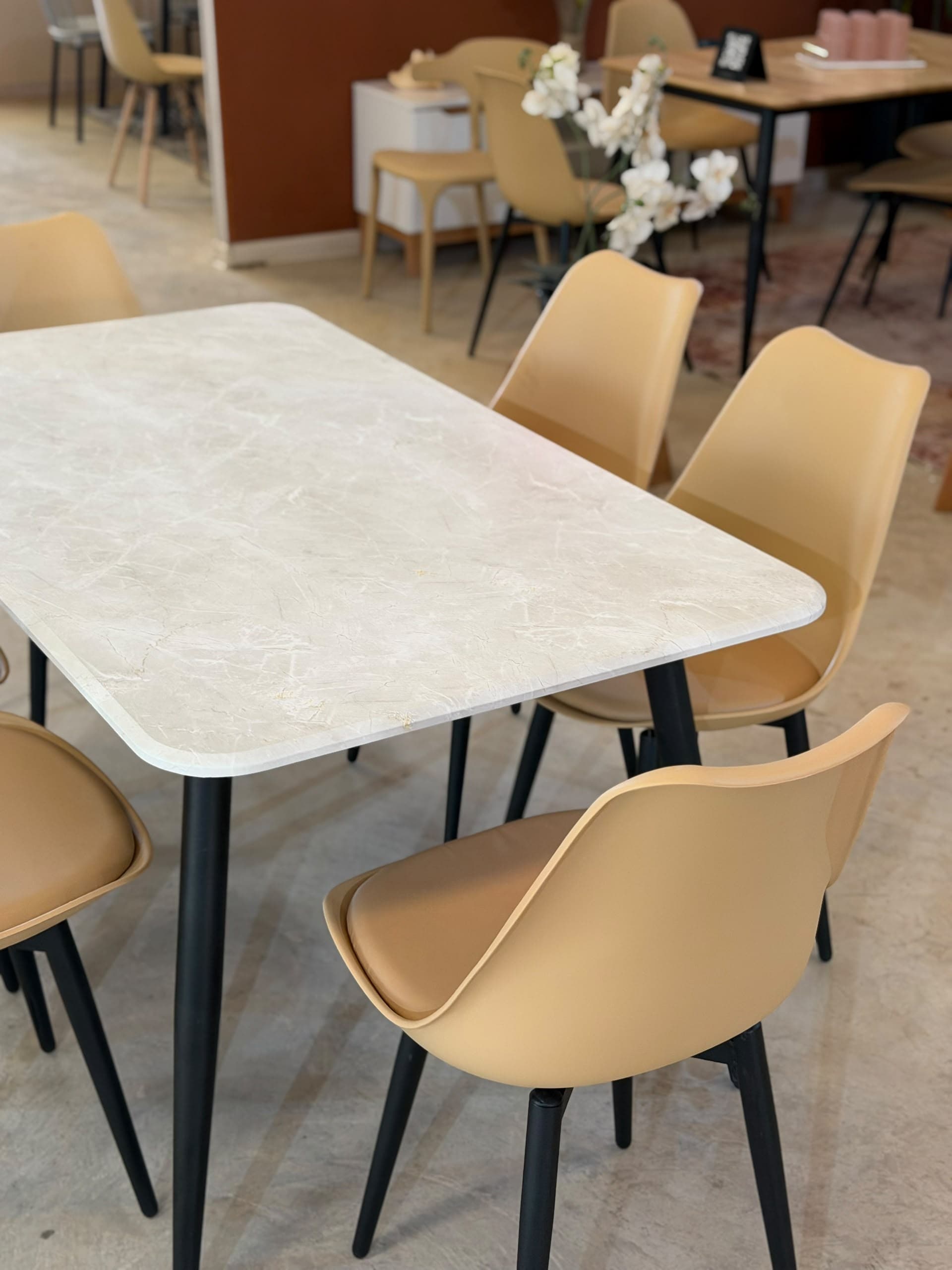 Table et chaise 2