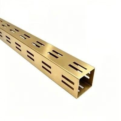 Barre carré perforai 3M en Doré